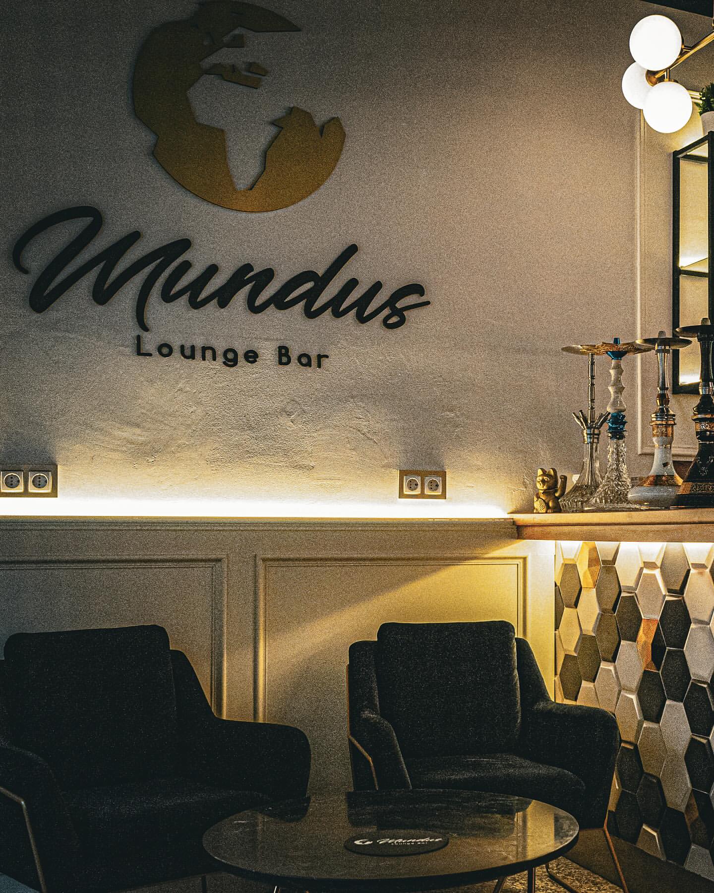 Mesa de lounge